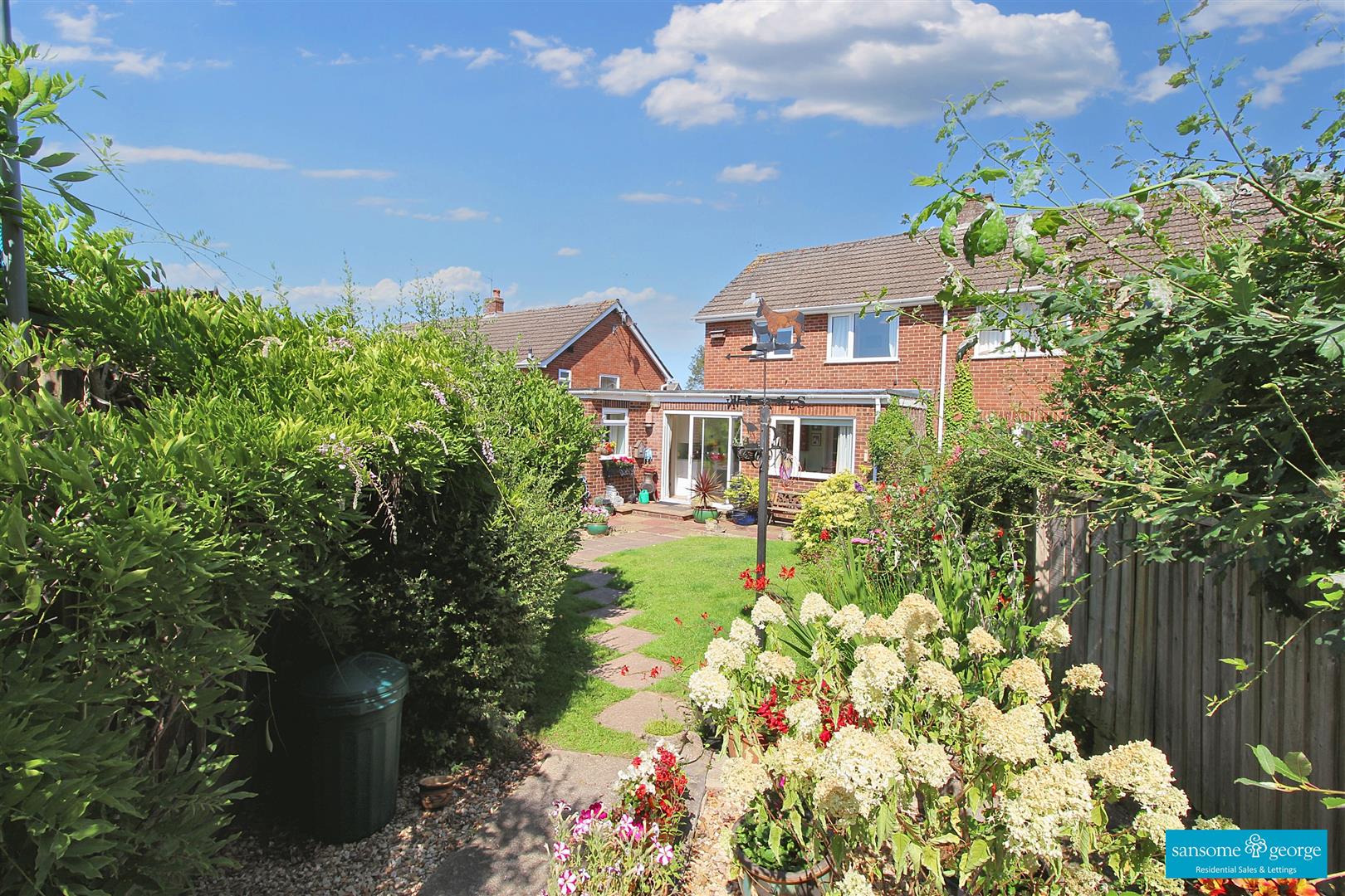 Foxcombe Drive, Tilehurst, Reading